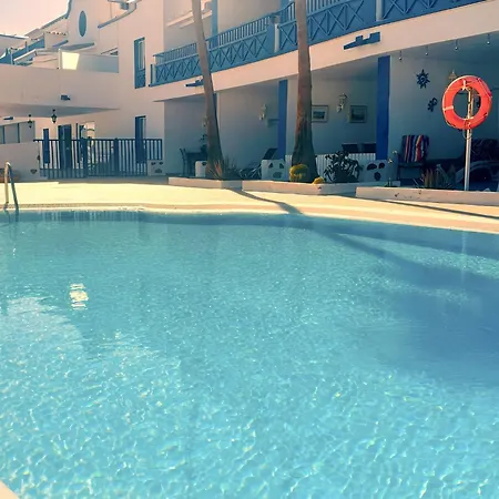 Bellissima With Pool And Wi-fi, 200m From The Sea In * Puerto del Carmen (Lanzarote)