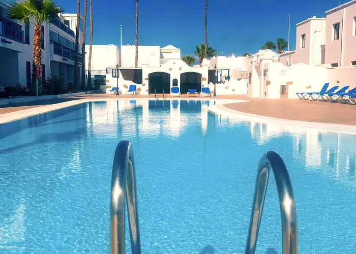 Apartament Bellissima With Pool And Wi-fi, 200m From The Sea In